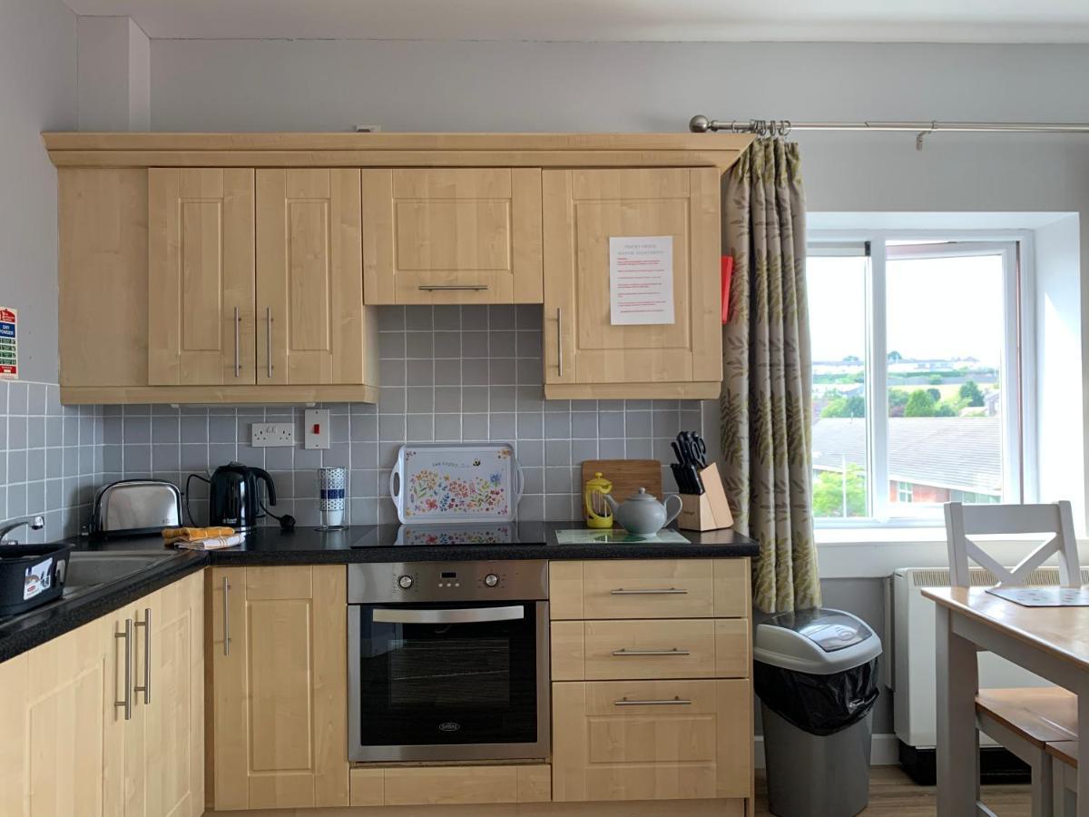Priory House, Student Accommodation, Manor Village Apartments, Cork Road, X91W427 워터퍼드 외부 사진