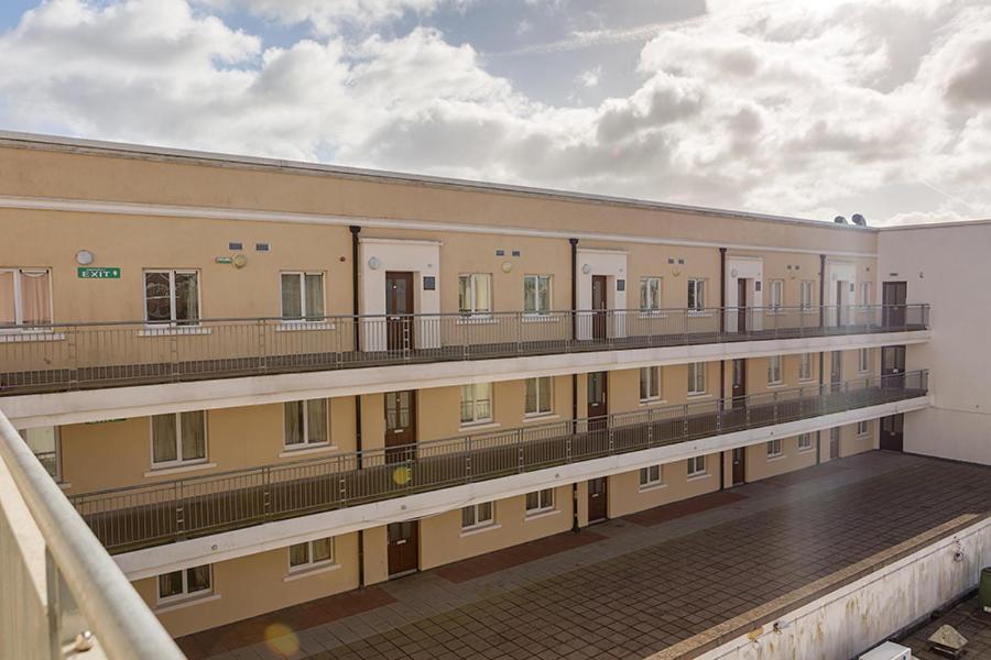 Priory House, Student Accommodation, Manor Village Apartments, Cork Road, X91W427 워터퍼드 외부 사진